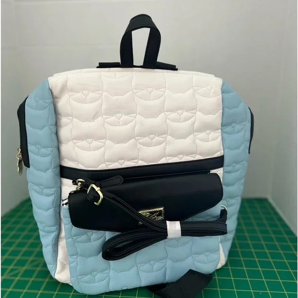 Betsey Johnson | Bags | Luv Betsey By Betsey Johnson Lexie  display picture 2